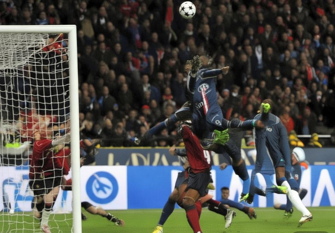 巴黎圣日耳曼对曼联欧冠对决：战术解析与经典瞬间回顾
