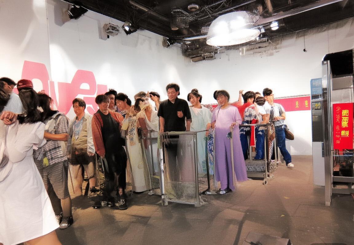 法兰克福欧冠逆袭:战术解析与关键球员闪耀之旅